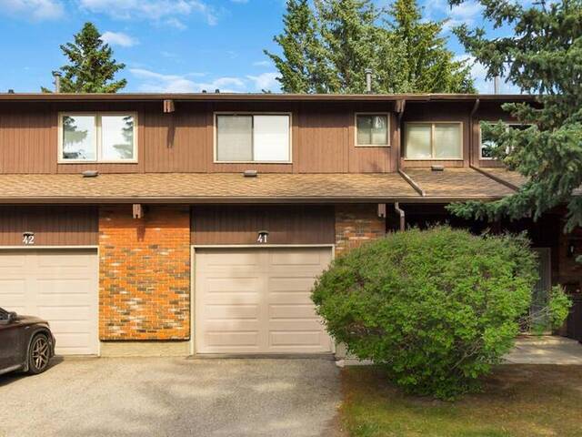 41, 2323 Oakmoor Drive SW Calgary