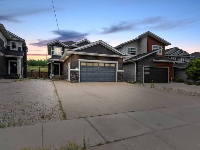 214 Prospect Drive Fort McMurray