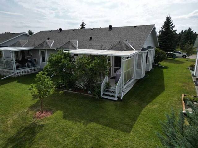 110 Riverside Place NW High River