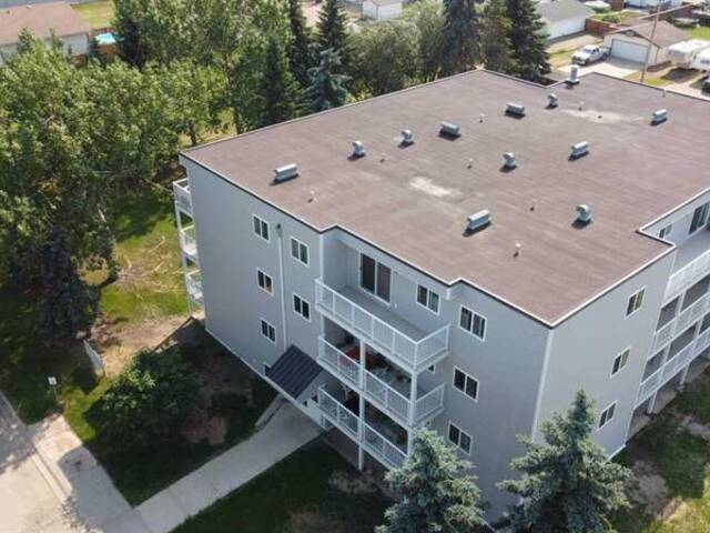 202, 5418 52 Street Camrose