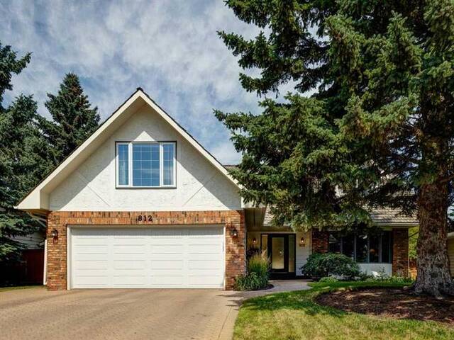 812 Lake Placid Drive SE Calgary