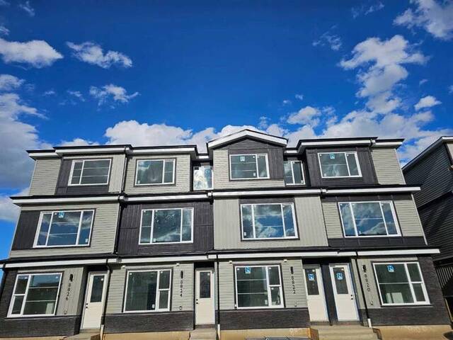 8822, 8850 48 Street NE Calgary