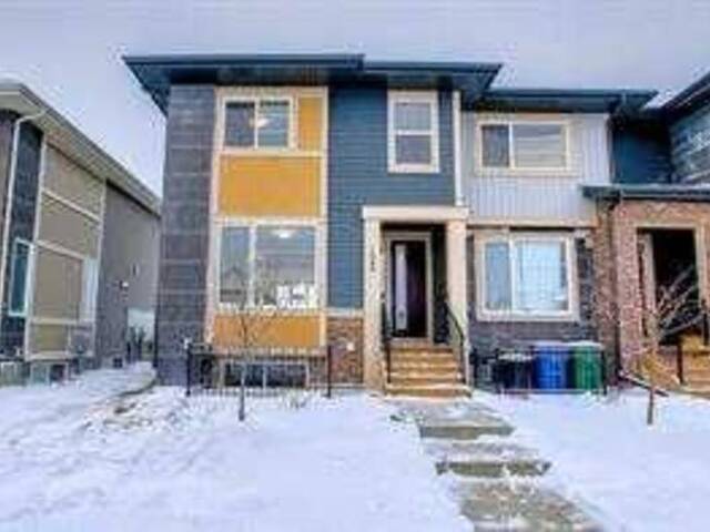 157 Cobblestone Gate SW Airdrie