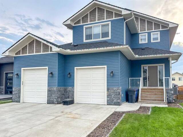 5 Bishop Circle Carstairs