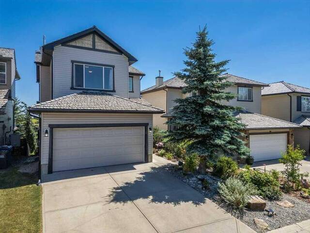 67 Glensummit Close Cochrane