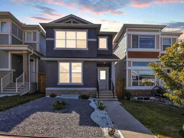 32 Ambleside Crescent NW Calgary