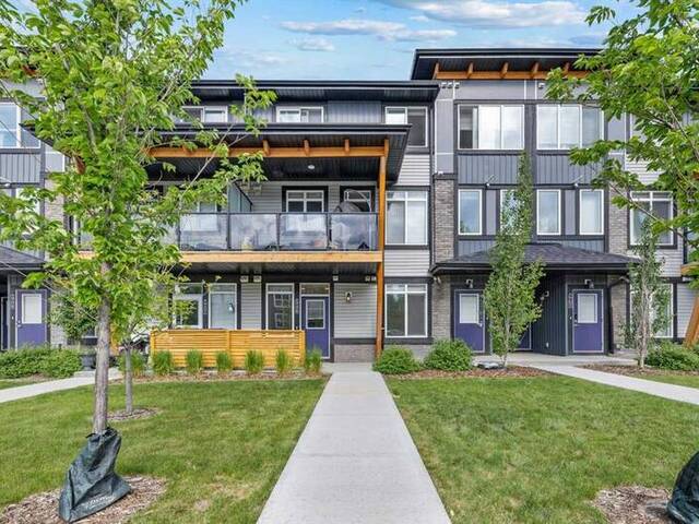 906, 10060 46 Street NE Calgary