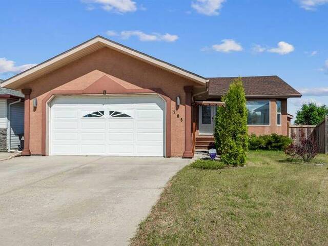 105 Pondside Crescent Blackfalds