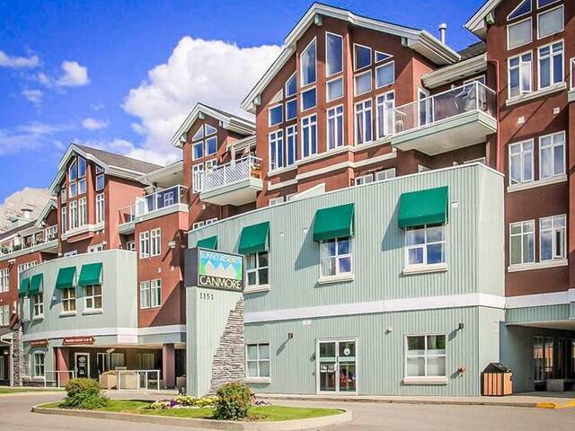 316, 1151 Sidney Street Canmore