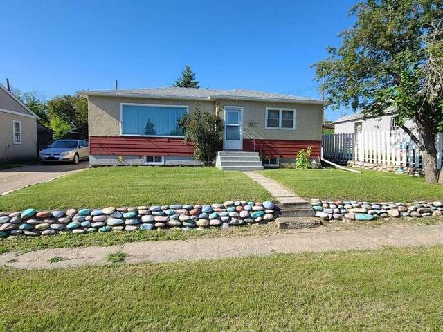 9814 95 Avenue Peace River