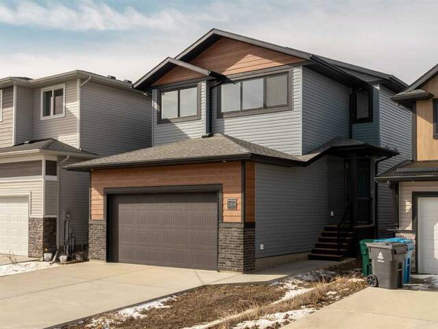 2504 45 Street S Lethbridge