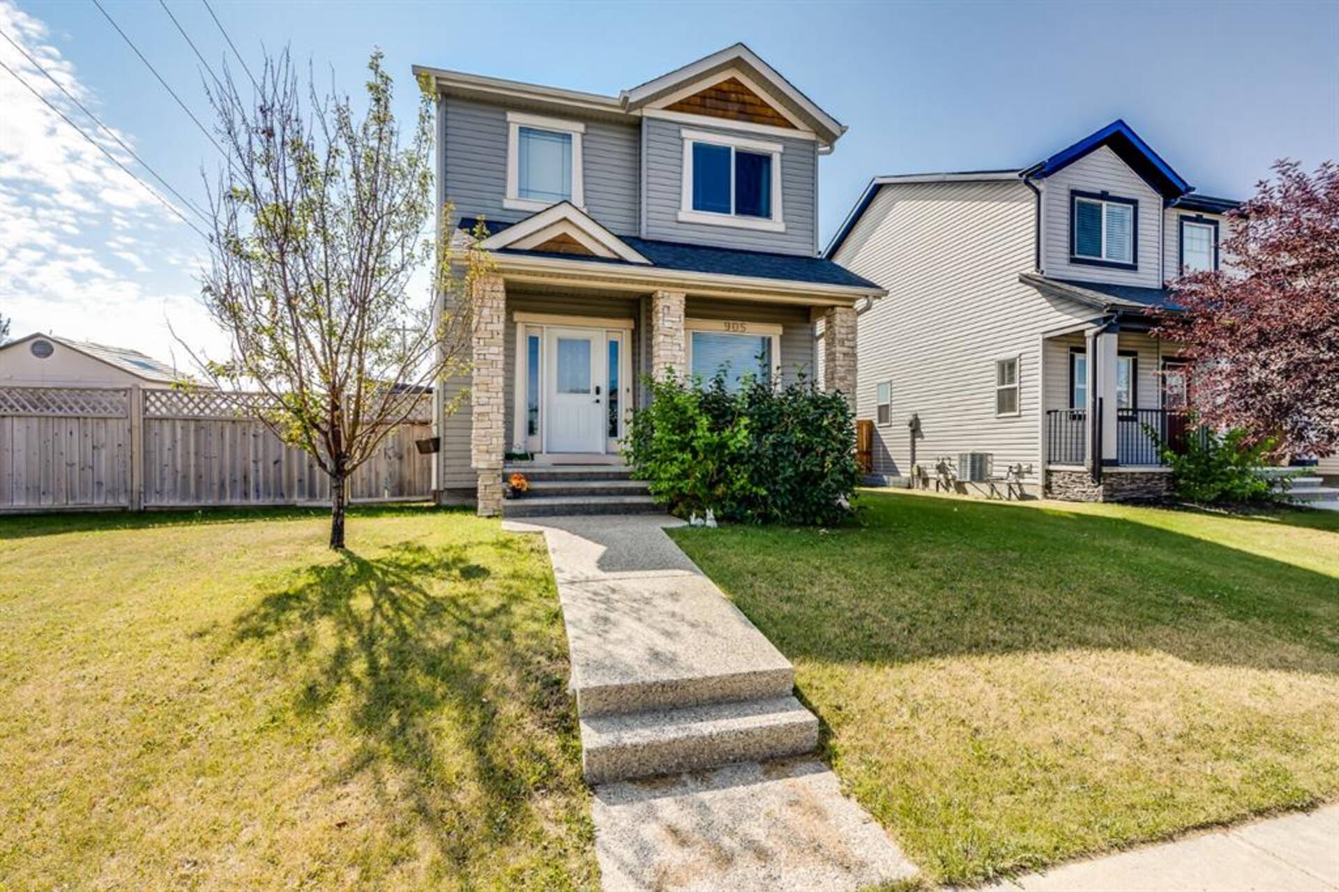 905 Prairie Springs Drive SW Airdrie