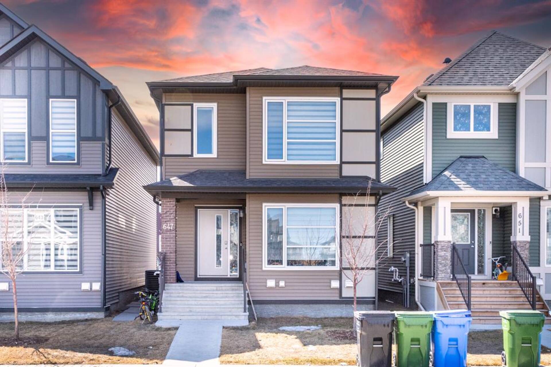 647 Savanna Landing NE Calgary