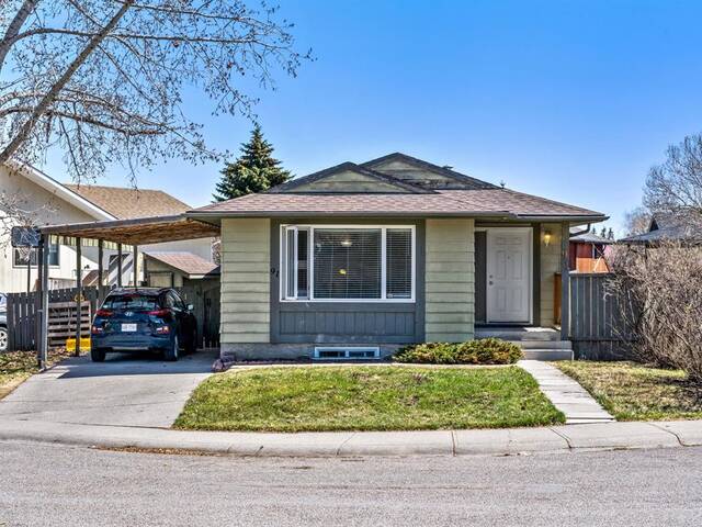 91 Shawmeadows Crescent SW Calgary