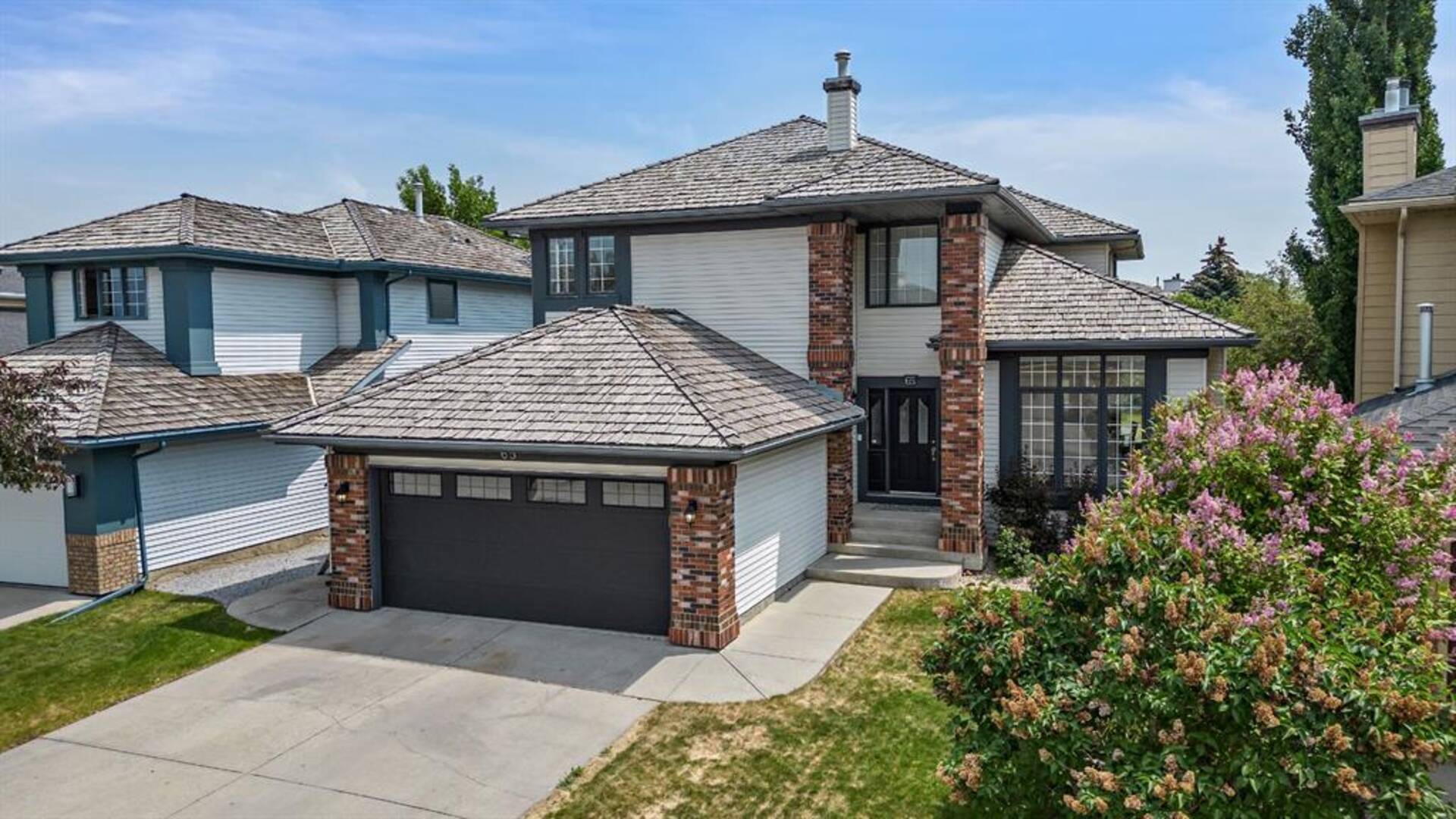 65 Douglas Woods Manor SE Calgary