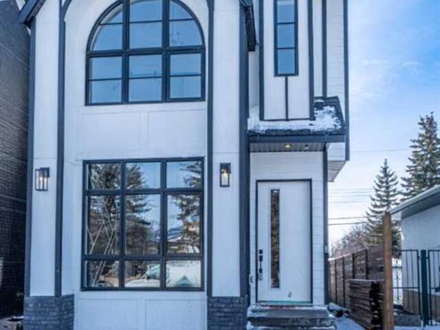 4511 35 Avenue SW Calgary