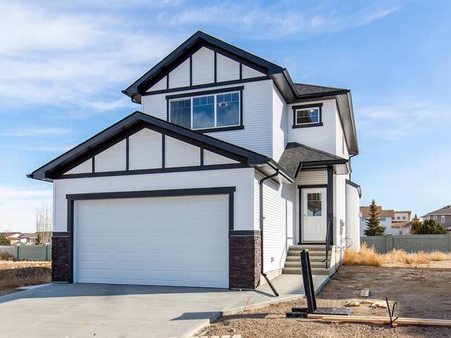 75 Sierra Road SW Medicine Hat