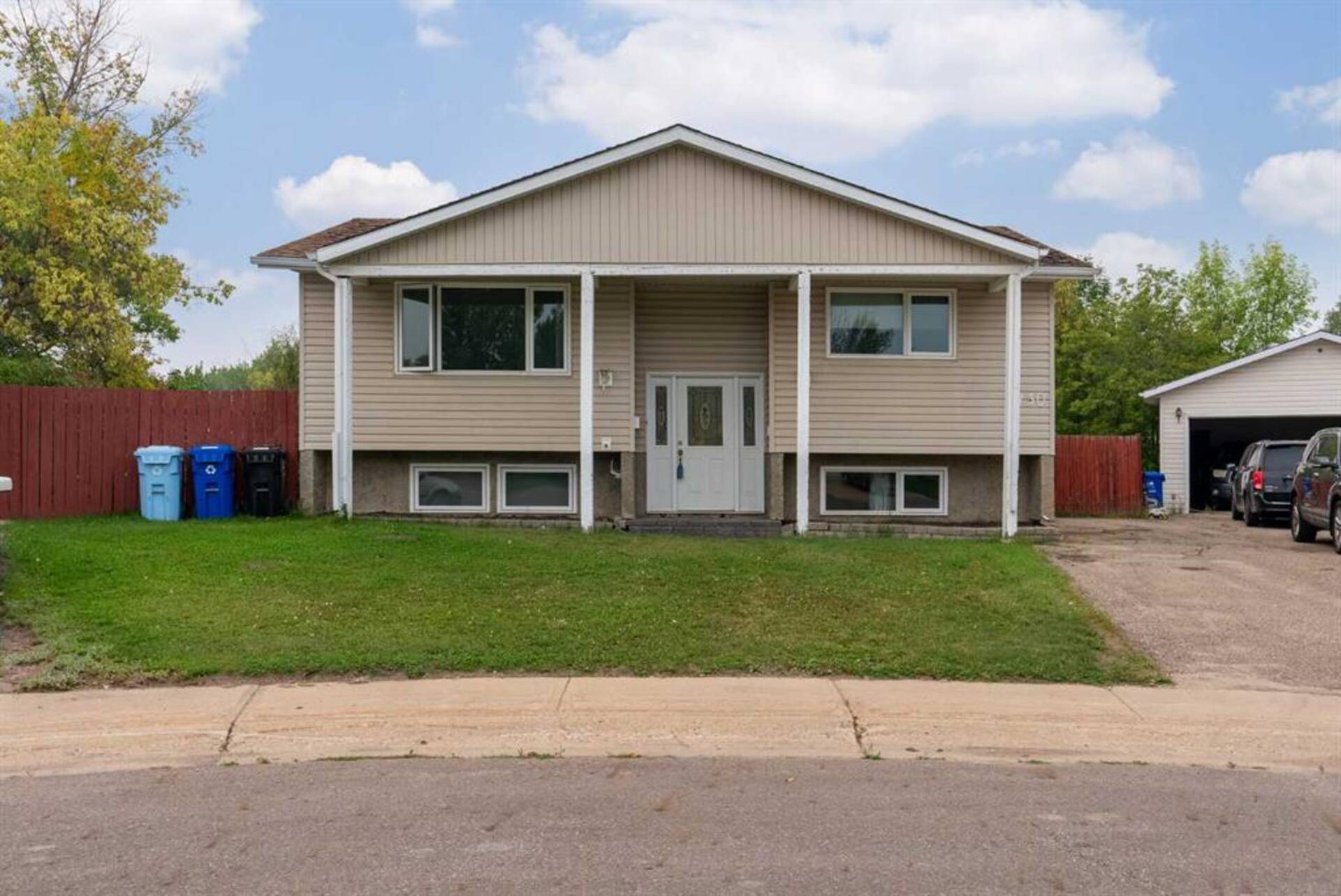 130 Hitch Place Fort McMurray