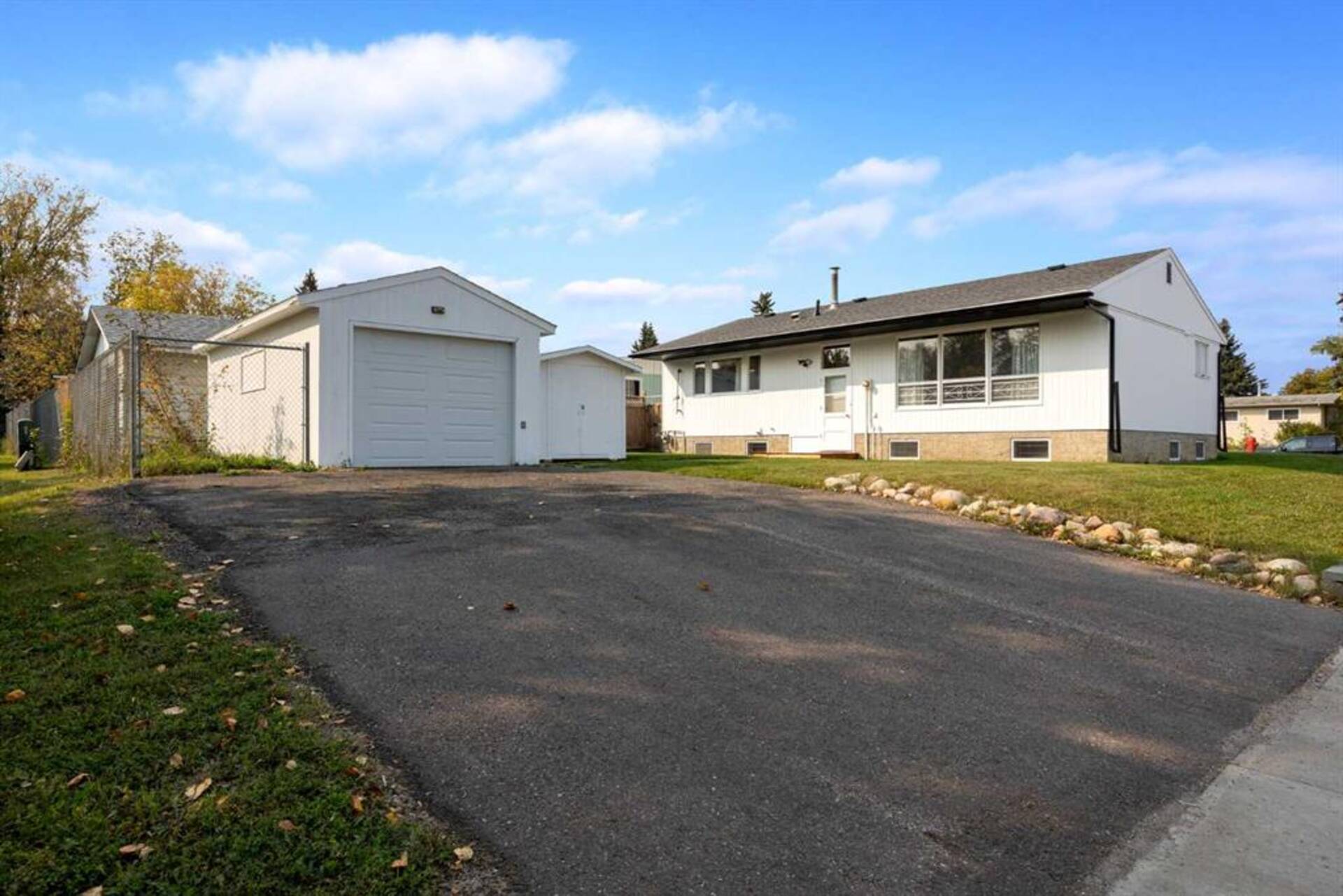 21 Alberta Drive Fort McMurray