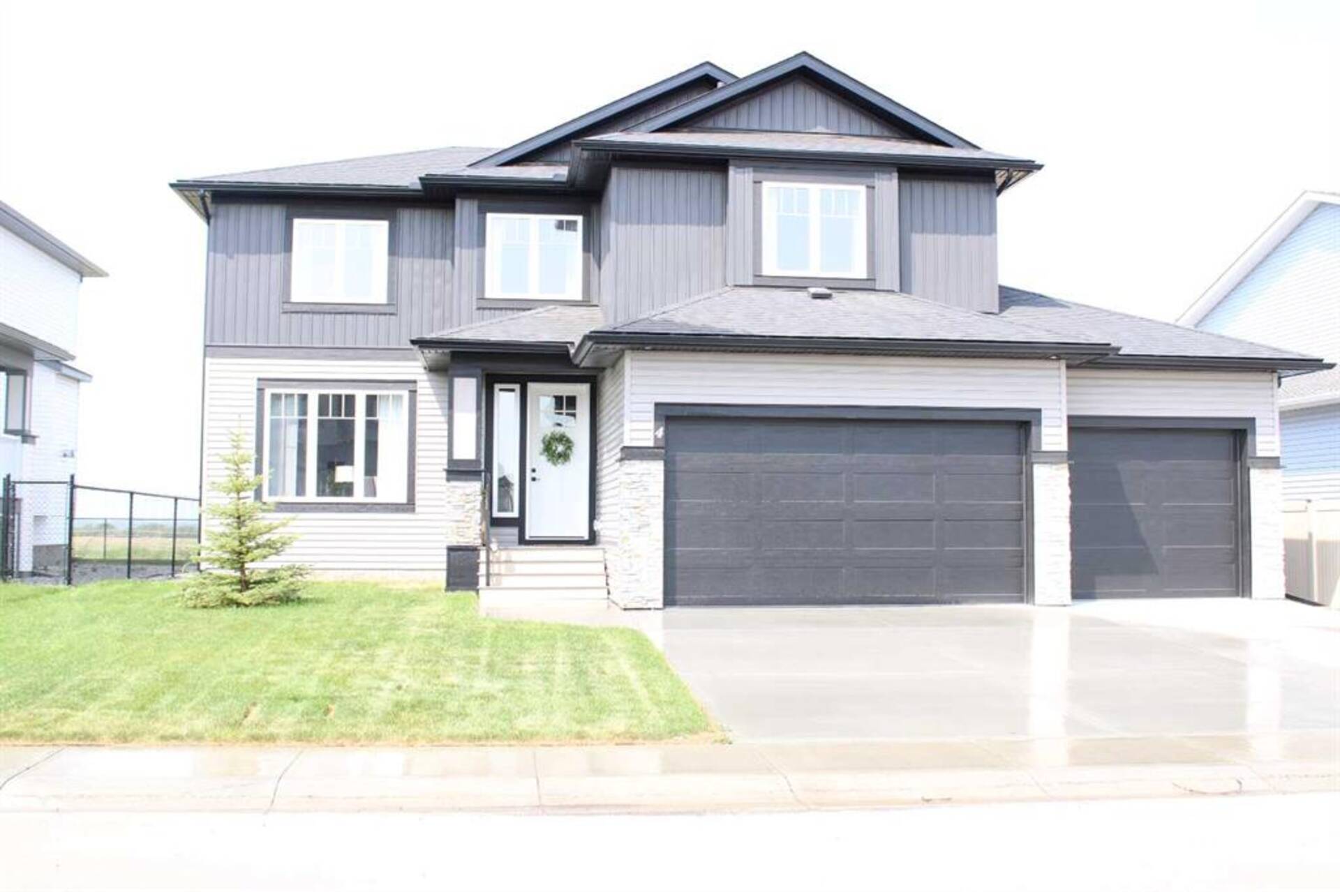 4 Coutts Close Olds