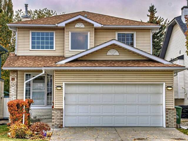 213 Scenic View Close NW Calgary