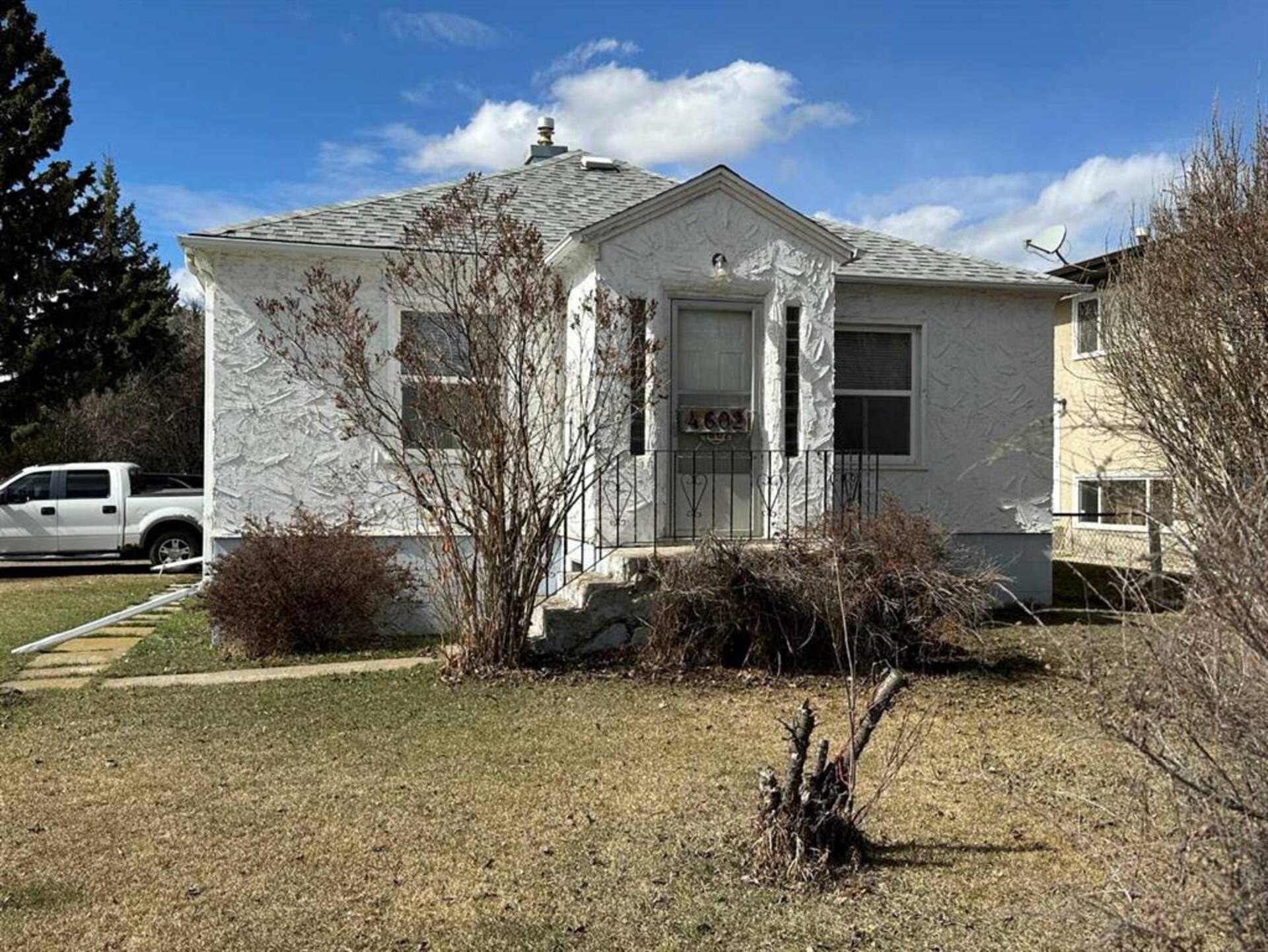 4602 54 Street Ponoka