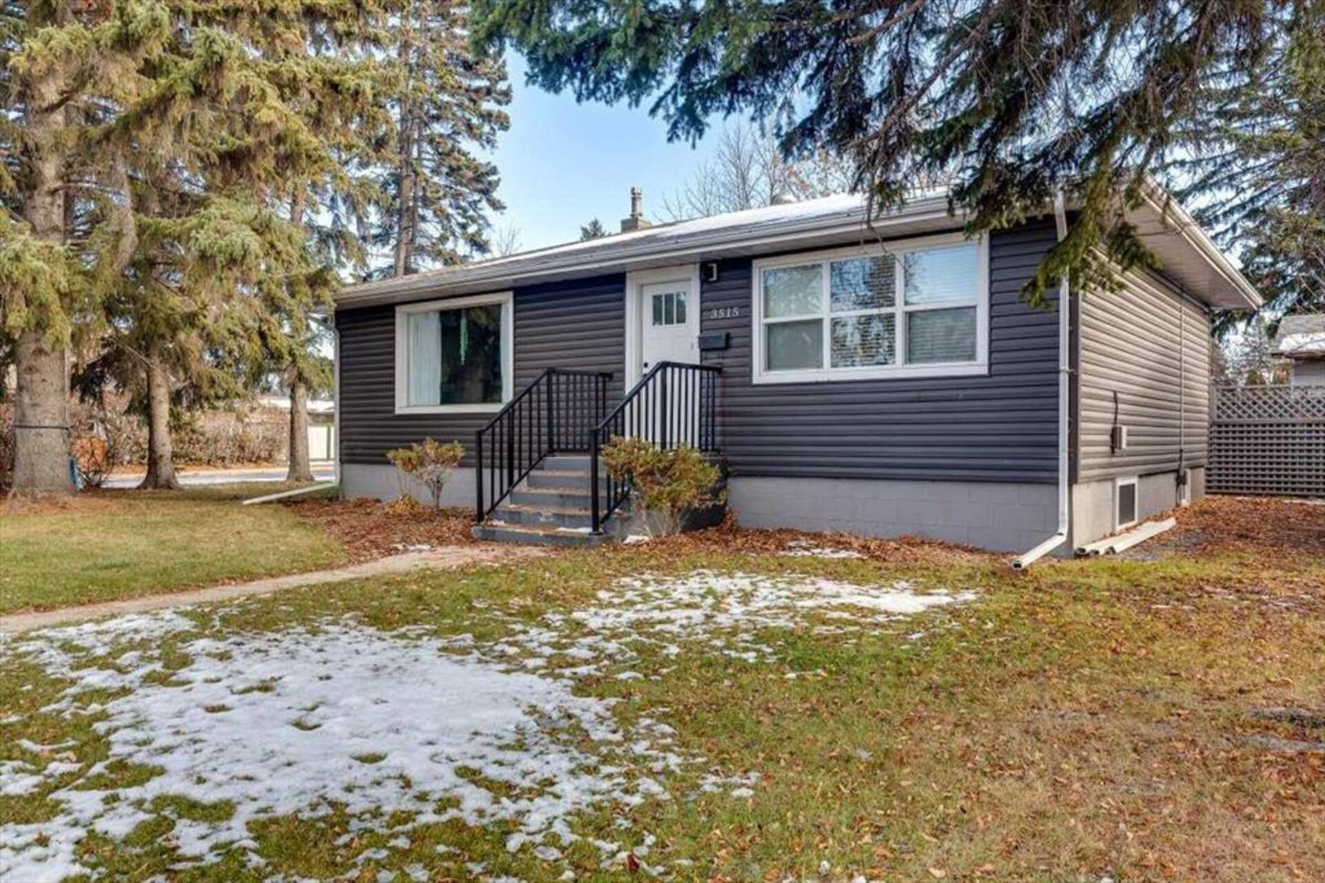 3515 42 Avenue Red Deer