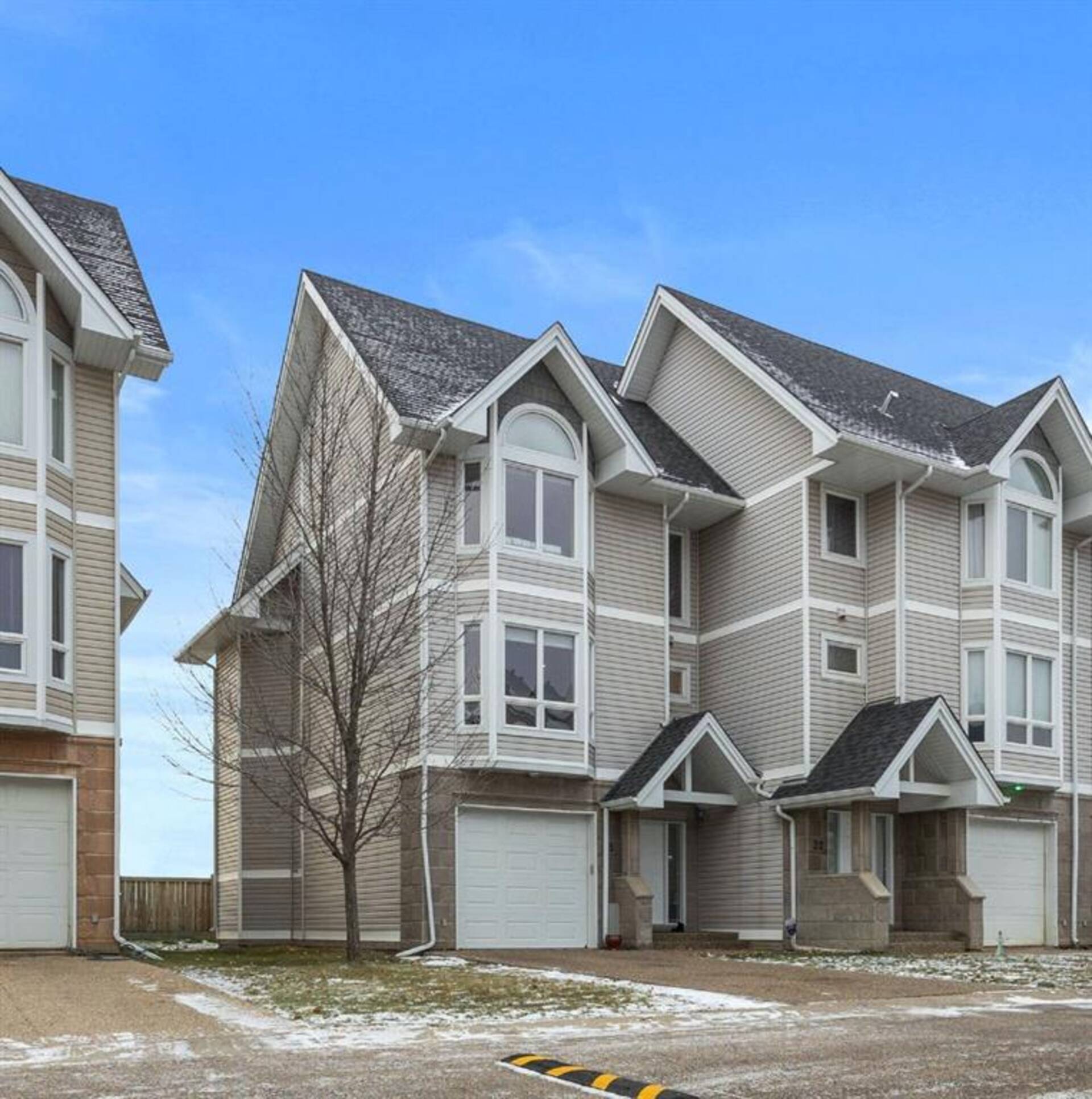 31, 97 Wilson Drive Fort McMurray