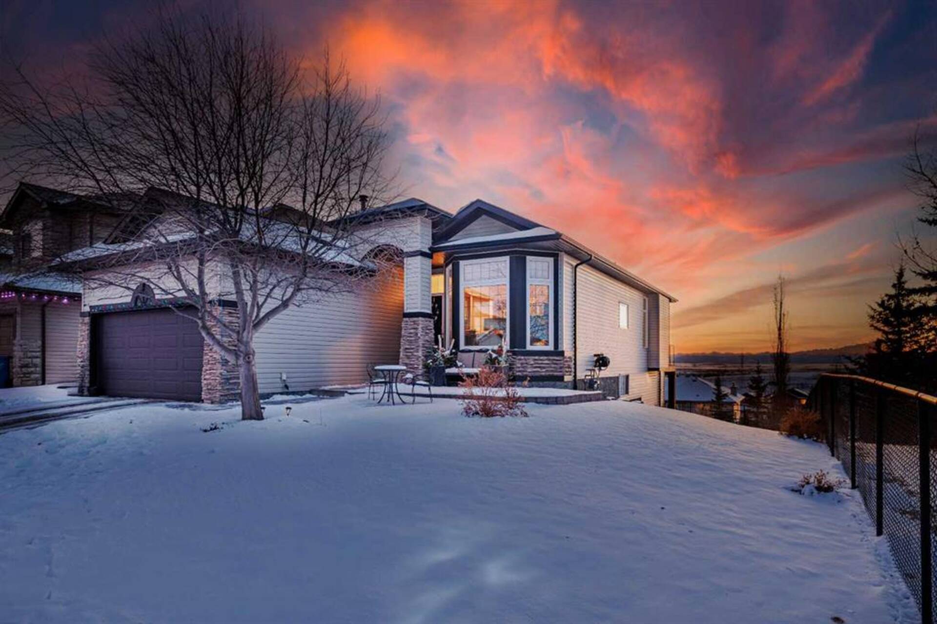 435 Rocky Ridge Drive NW Calgary