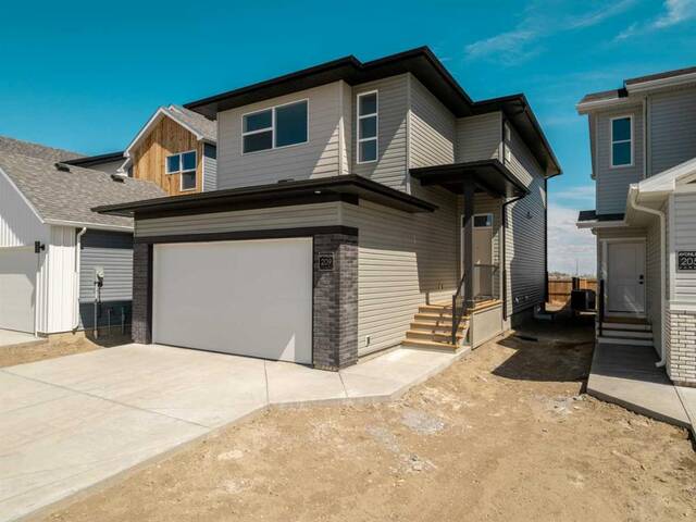 209 Blackwolf Place N Lethbridge