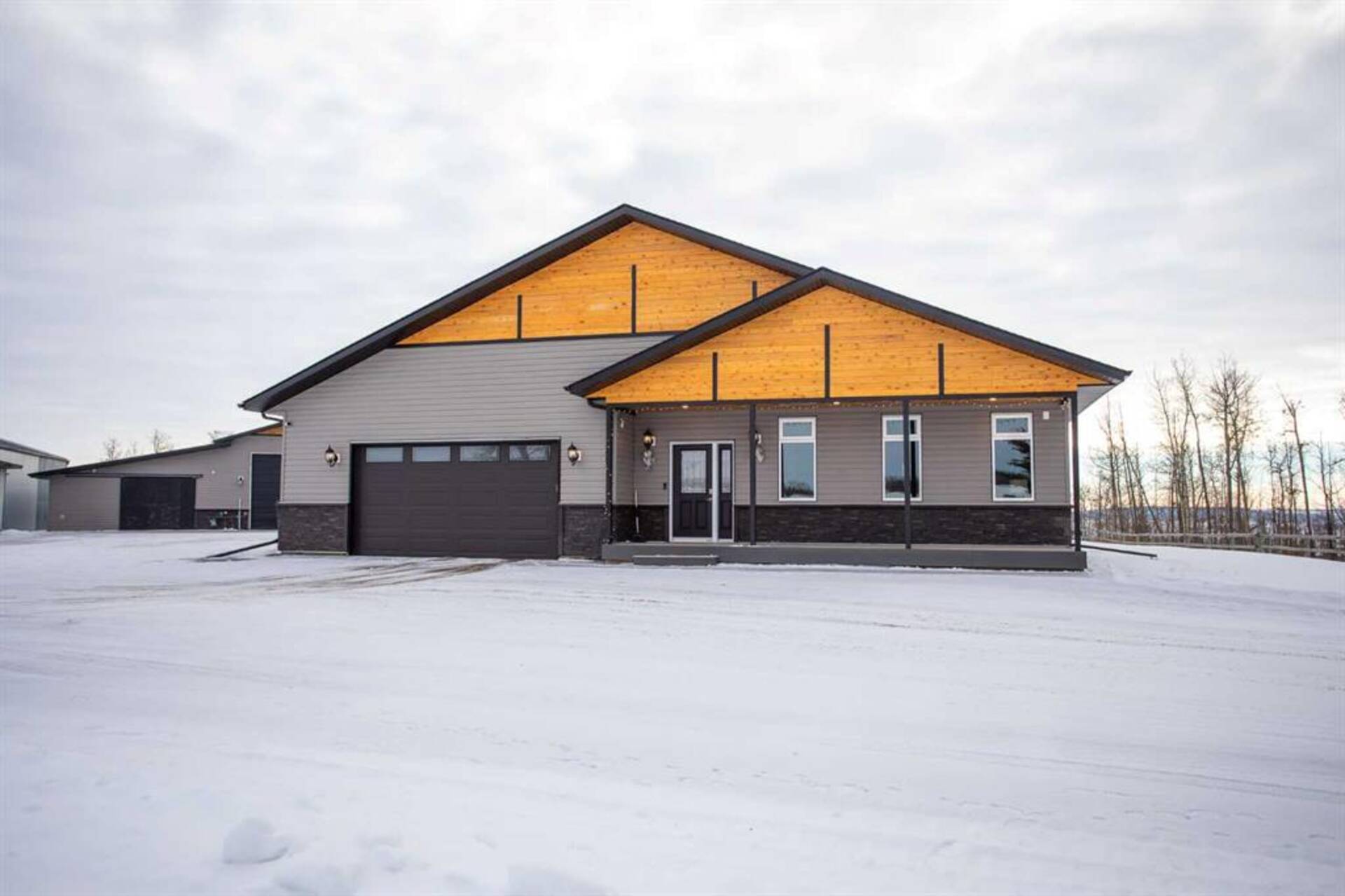 39041A Range Road 12 Rural Red Deer