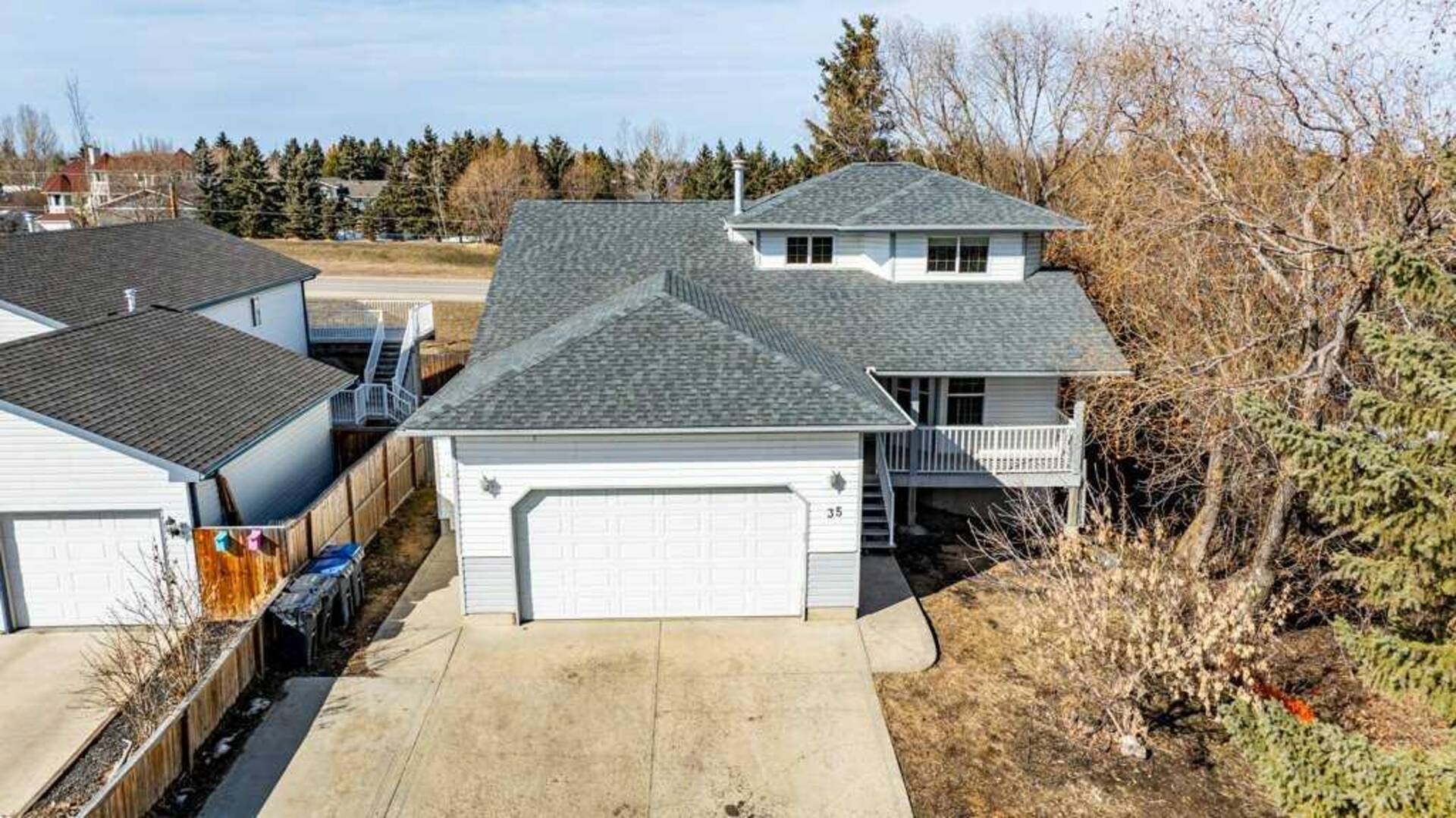 35 Westwood Crescent Sylvan Lake