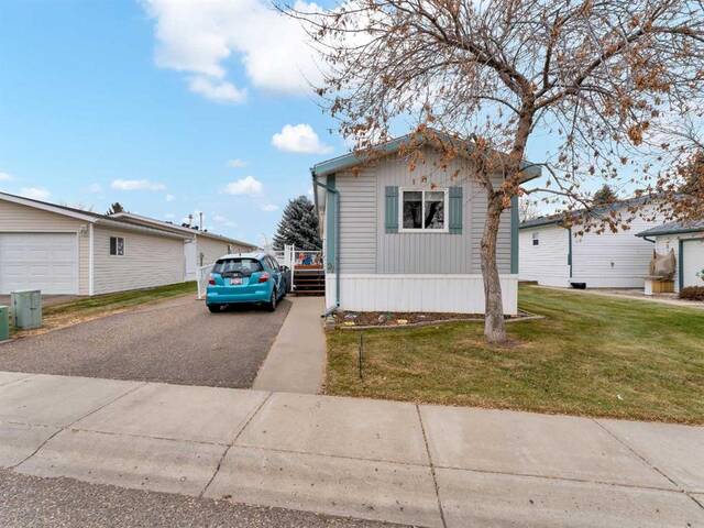 27, 1600 Strachan Road SE Medicine Hat