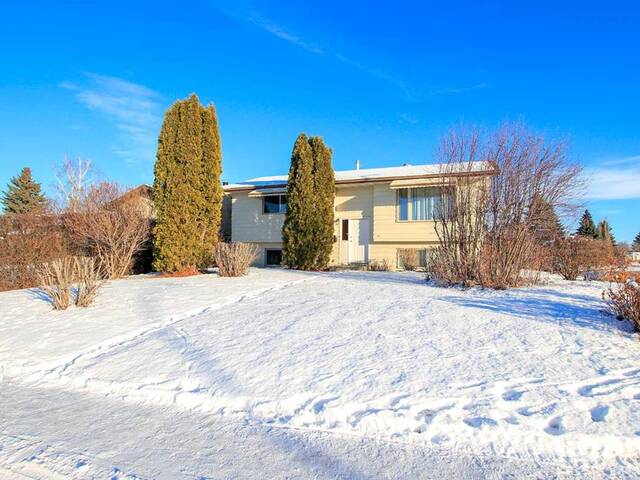 51 Berry Avenue Red Deer