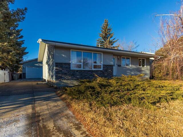 3206 52 Avenue Lloydminster