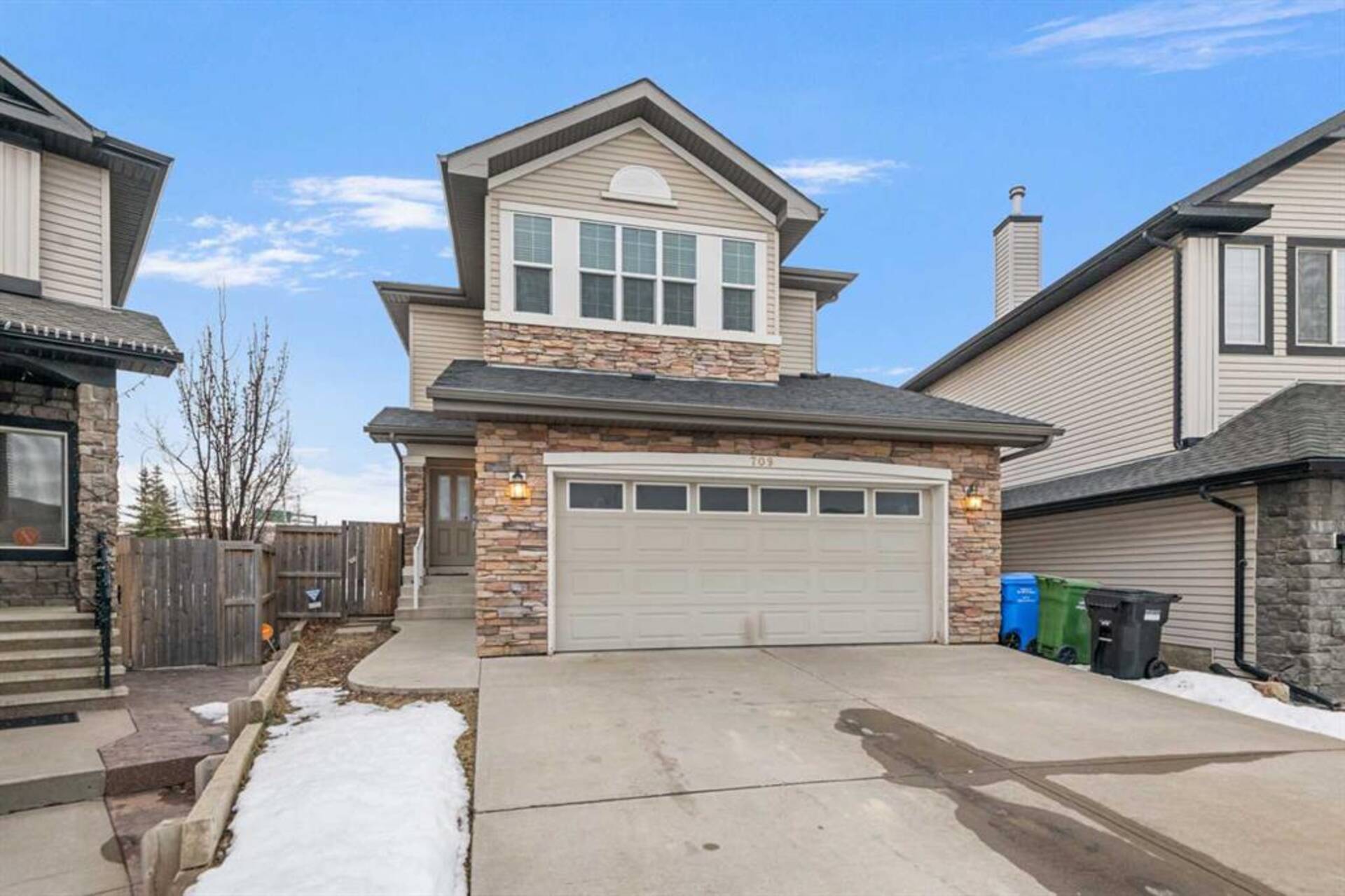 709 Kincora Bay NW Calgary