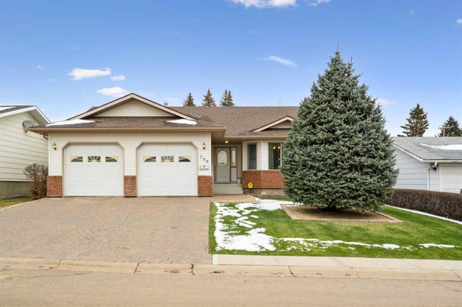 706 Royal Drive Trochu