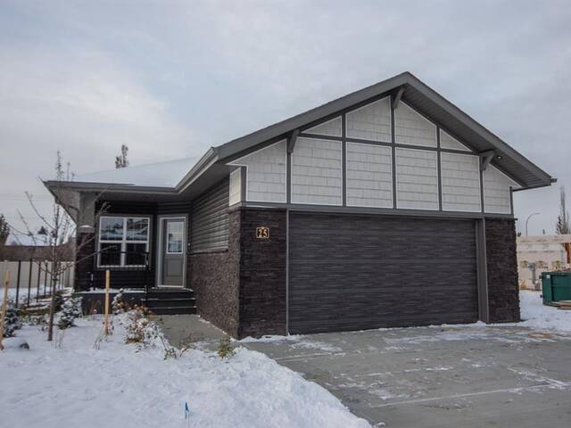 25 Terra Close Red Deer