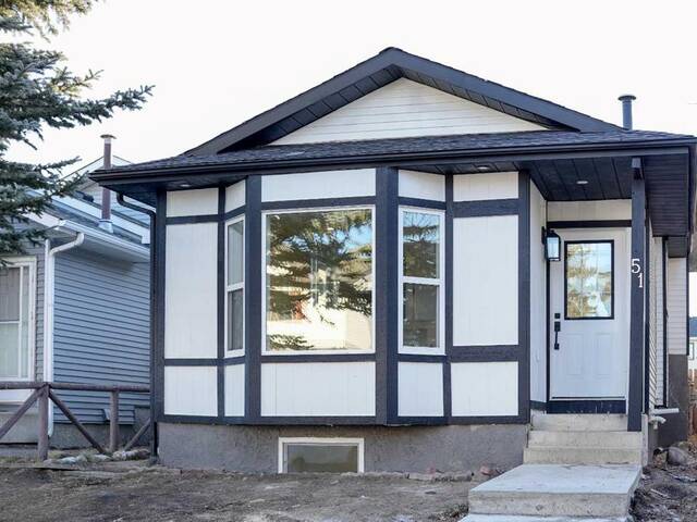 51 Taraglen Road NE Calgary