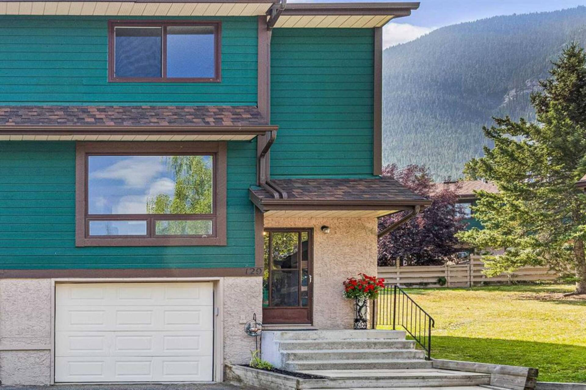 129 Nahanni Drive Banff