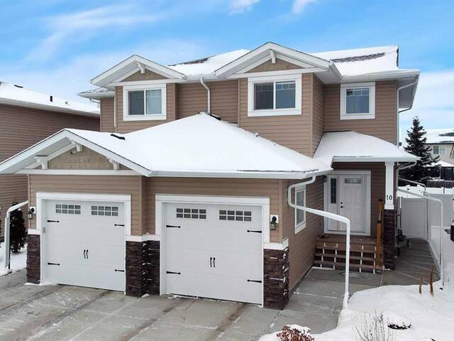 10 Adamson Avenue Red Deer