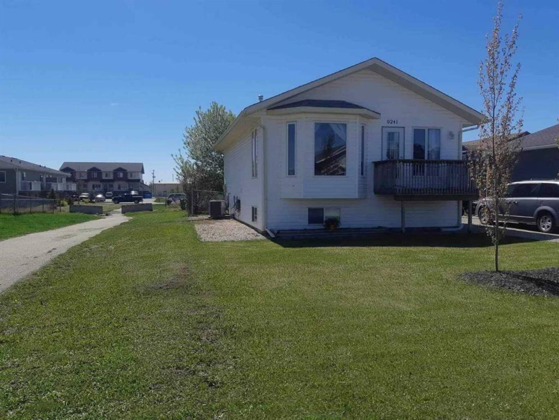 9241 94 Avenue Grande Prairie