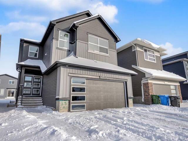 38 Corner Meadows Grove NE Calgary