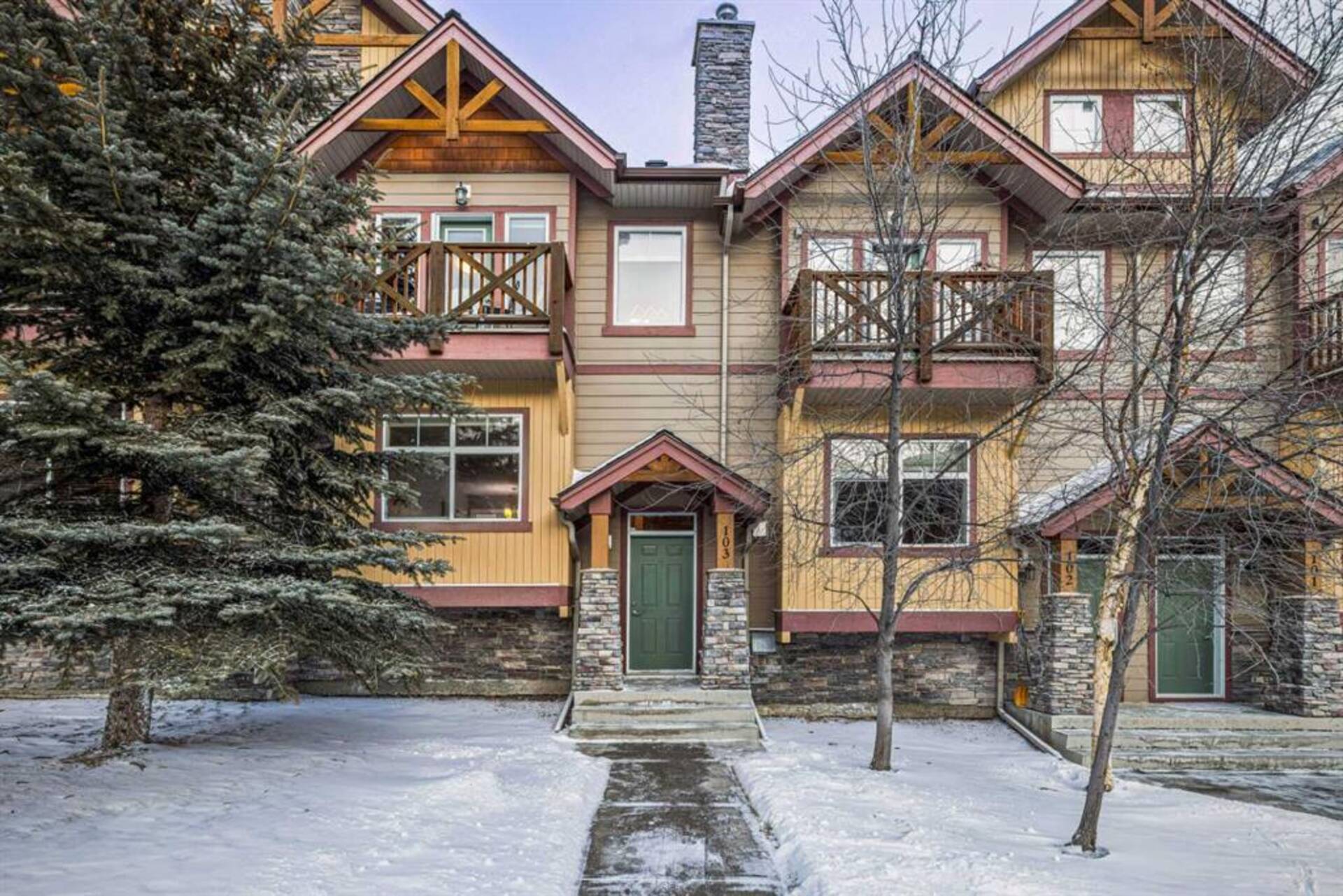 103, 85 Dyrgas Gate Canmore