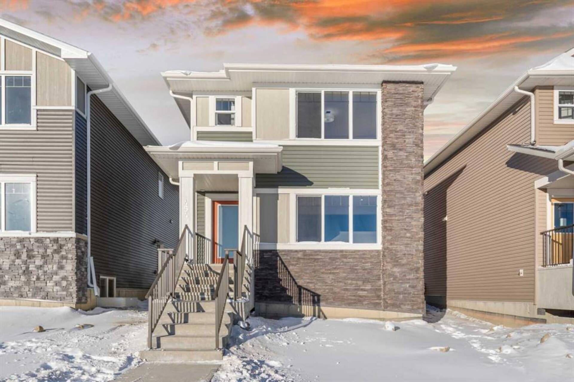 454 Bayview Manor SW Airdrie