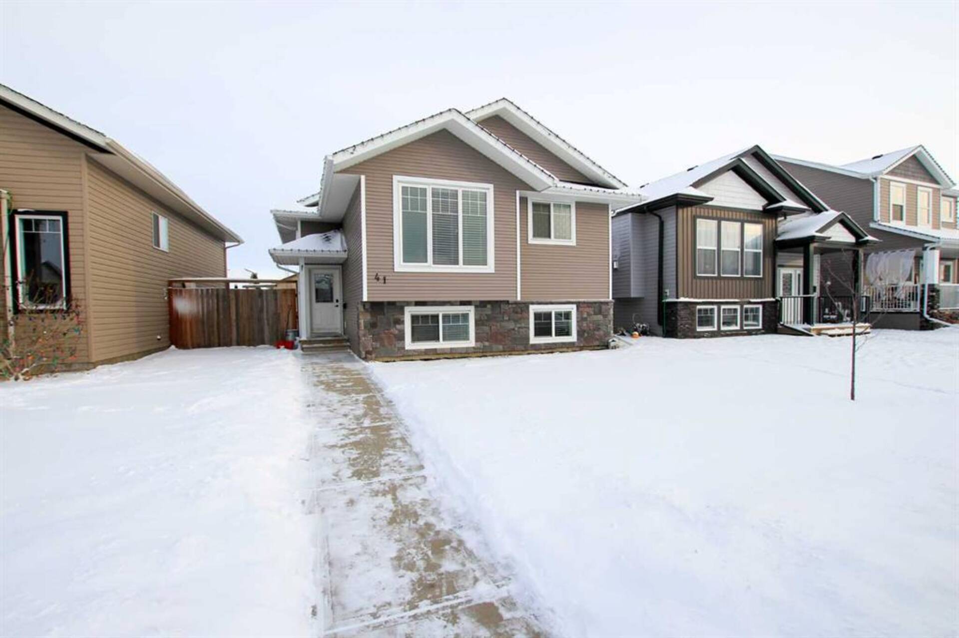 41 Coachman Way Blackfalds