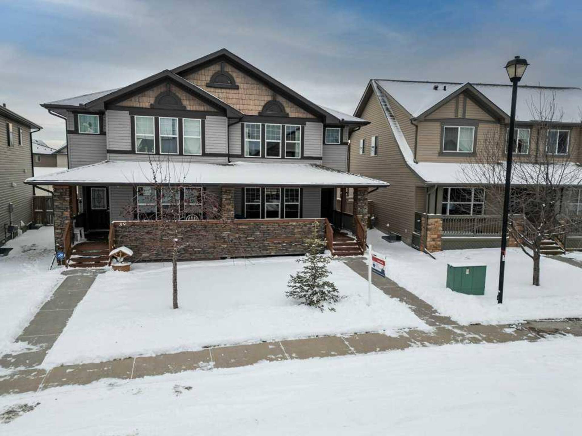 35 Luxstone Point SW Airdrie