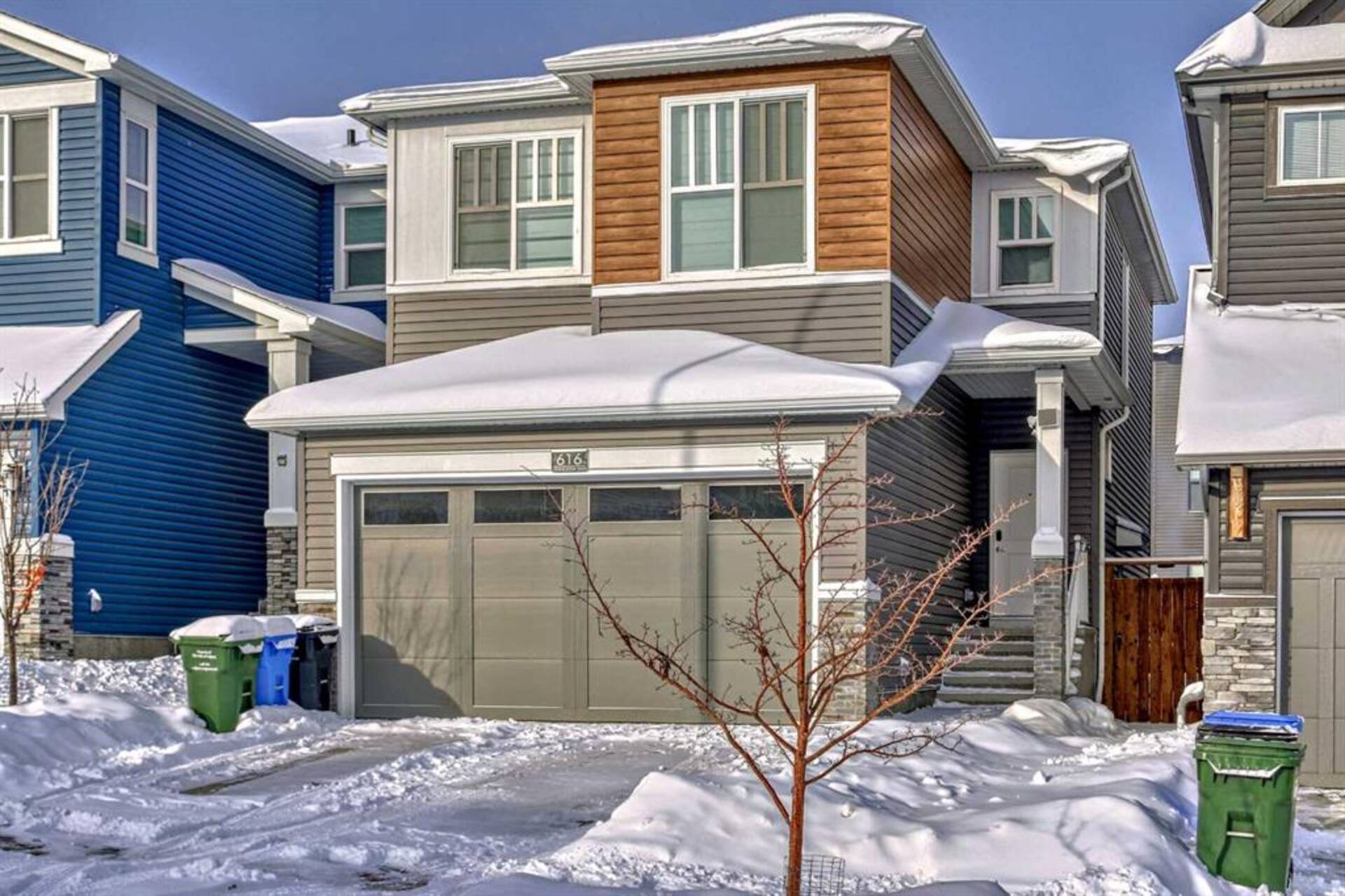 616 Livingston Way NE Calgary