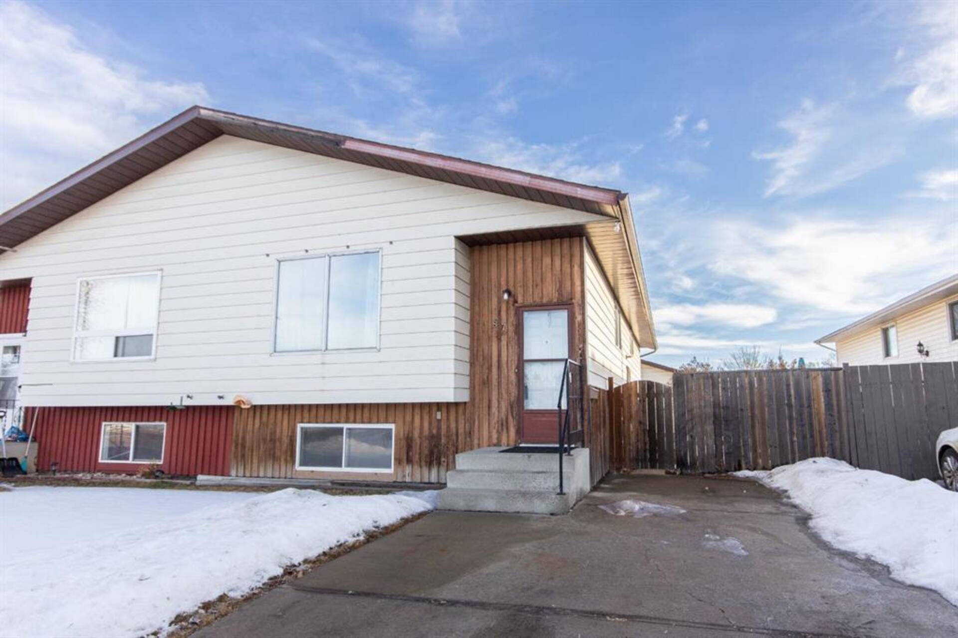 187 Northey Avenue Red Deer