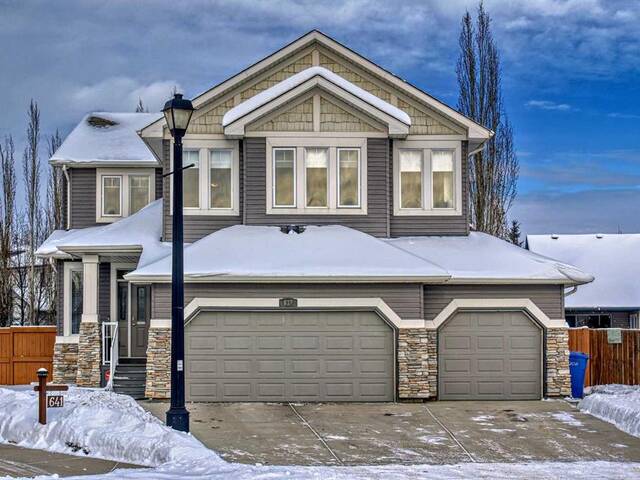 637 Victoria Beach Bay Chestermere